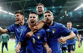 开云app下载-赛前意大利杯传出新动向;里尔遗憾出局;管理层表态——球迷炸锅;球队文化再被提及(意大利杯消息)