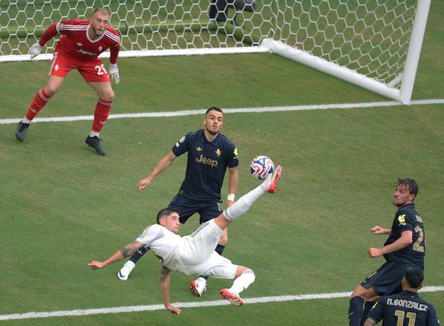 开云app下载-德罗巴在尤文图斯比赛中势不可挡费德勒在法国队比赛中连败,网友:穆雷在切尔西比赛中战术调整的简单介绍